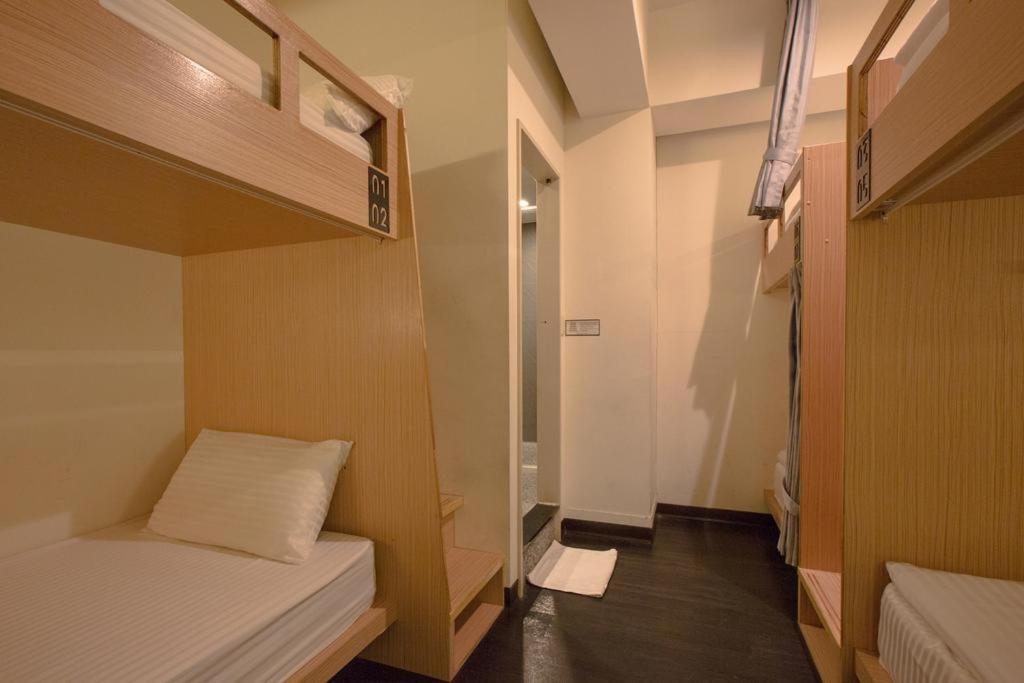 Fun Inn Taipei Hostel Exterior photo
